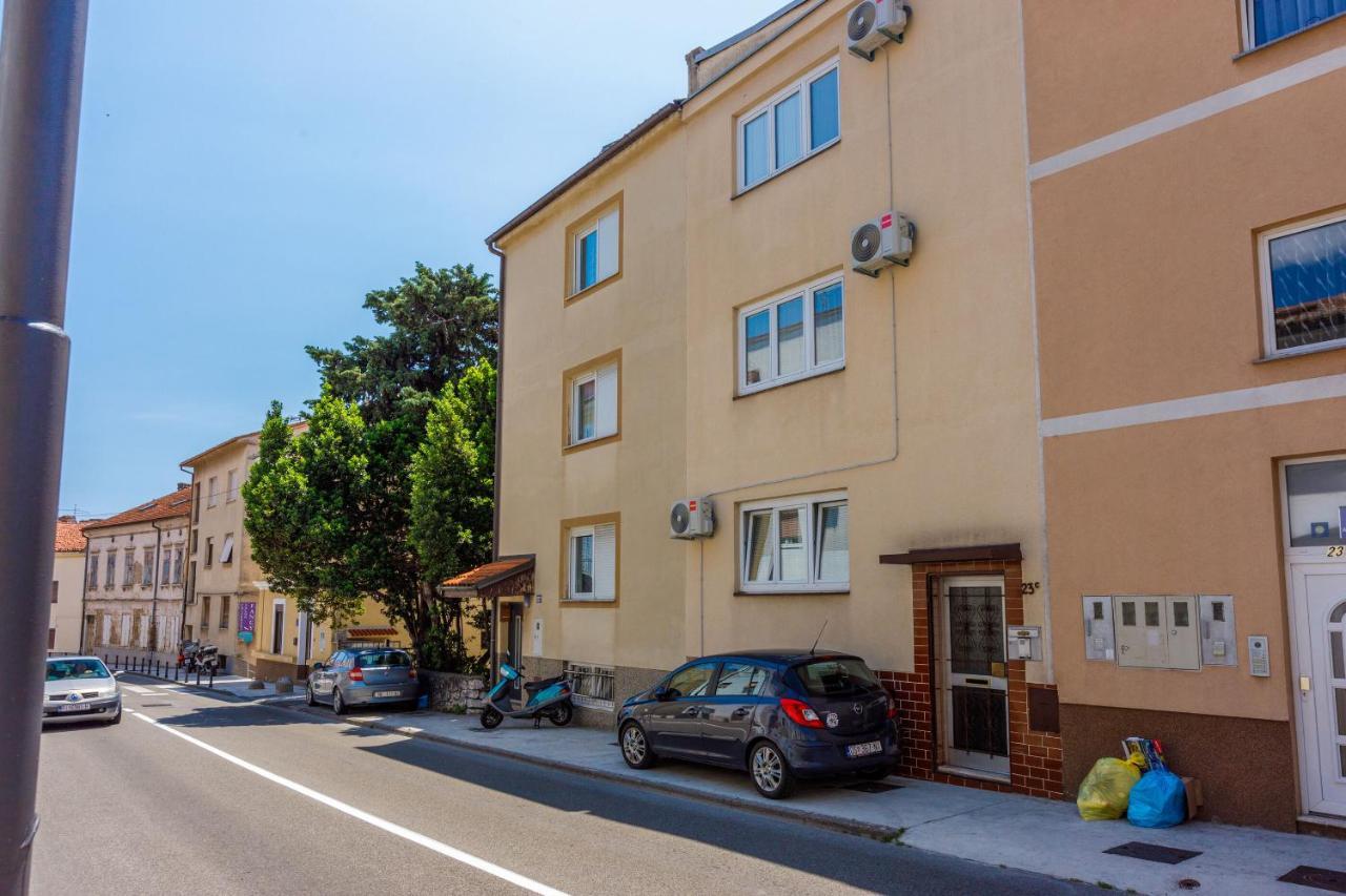 Apartments And Room Art Crikvenica Kültér fotó