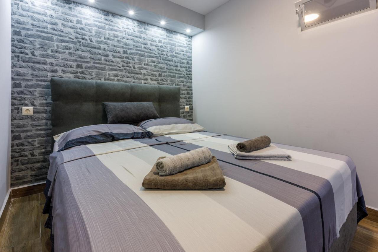 Apartments And Room Art Crikvenica Kültér fotó