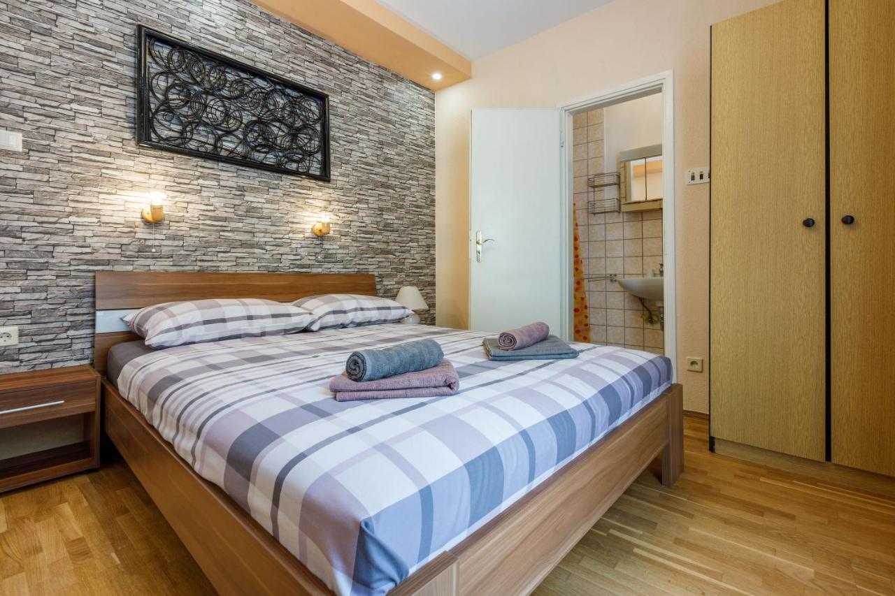 Apartments And Room Art Crikvenica Kültér fotó